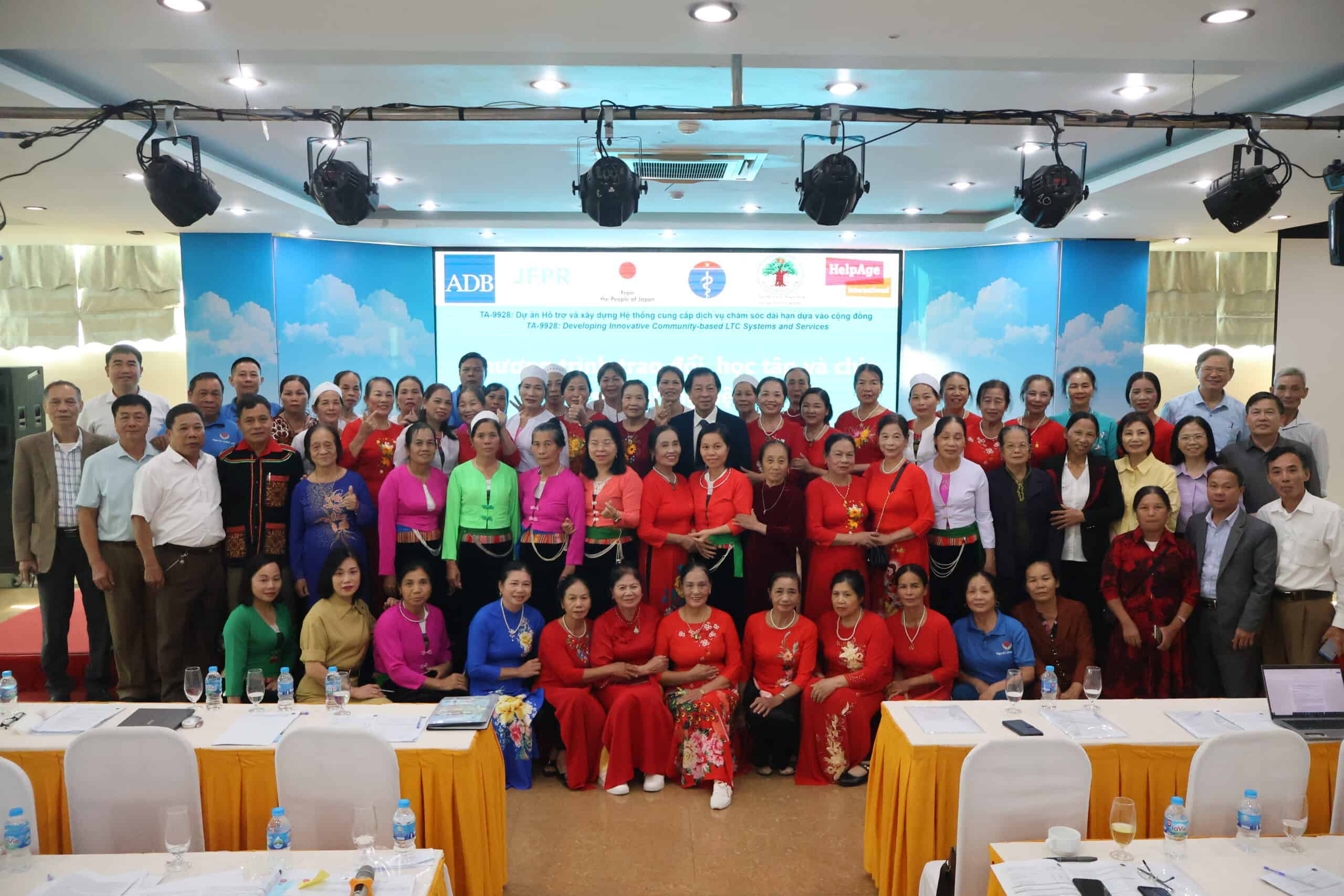 Trao đổi, học tập và chia sẻ kinh nghiệm về triển khai Hệ thống Quản lý ca tại cộng đồng